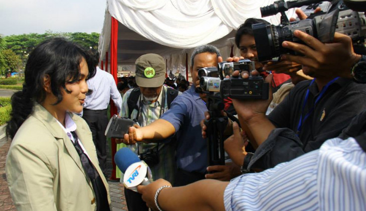 Disebut Sebagai Mahasiswa Baru Termuda, Alvinasari Kaget