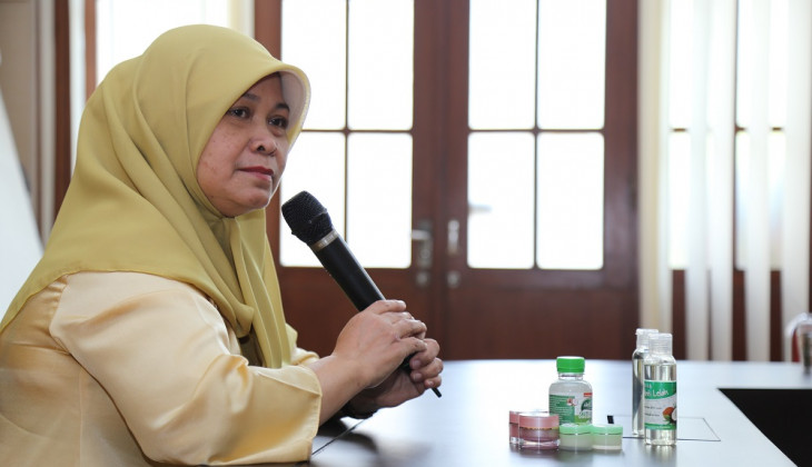 Dosen UGM Olah Minyak Kelapa Murni Tanpa Asam Lemak dan Tidak Tengik