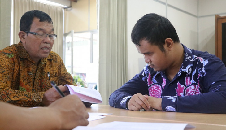 Perjuangan Taufik dan Choirul, Penyandang Tuna Netra Ikut Seleksi Masuk UGM