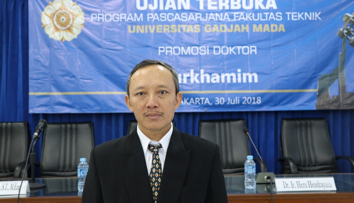 UGM Doctoral Student Examines Gold Deposits of Randu Kuning Hill and Papandayan