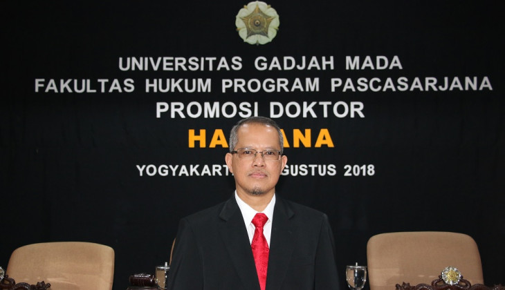 Sinar Mas Director Earns Doctorate from UGM