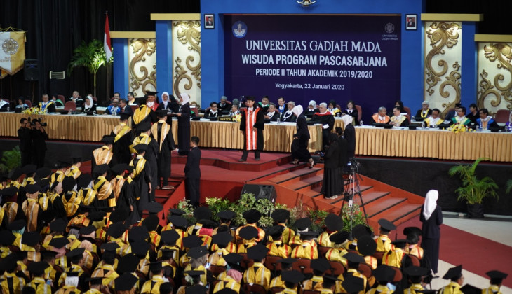 UGM Mewisuda 954 Lulusan Program Pascasarjana