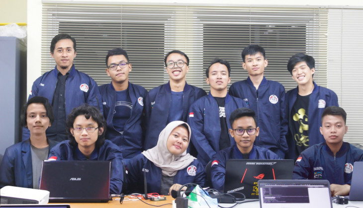 GMAT Juara 2 Kompetisi Muatan Roket dan Kaleng Satelit Internasional