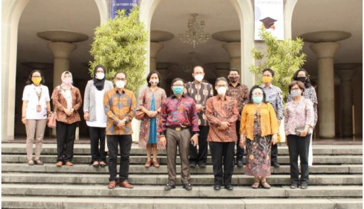 UGM Kembangkan Obat Antivirus Corona