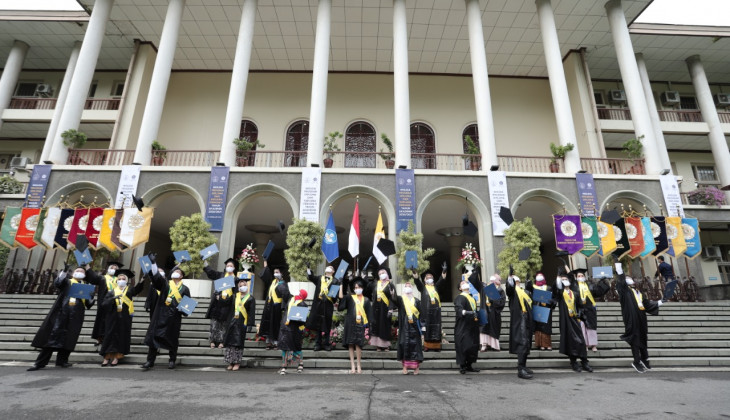 UGM Mewisuda 1.934 Lulusan Sarjana dan Diploma Baru