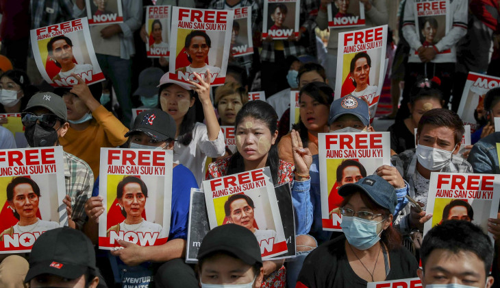 Belajar dari Jakarta Informal Meeting untuk Selesaikan Krisis Myanmar