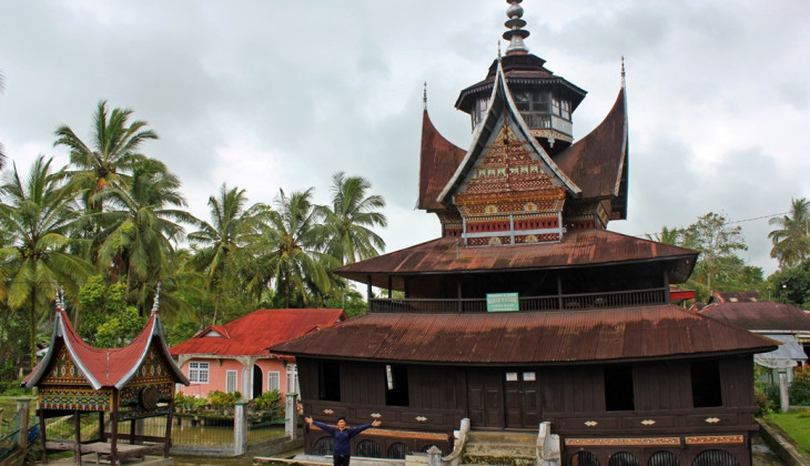 Tim Mahasiswa UGM Teliti Pengembalian Fungsi Surau