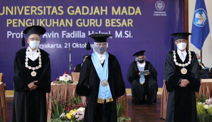 Prof Avin Fadilla Helmi Dikukuhkan Sebagai Guru Besar