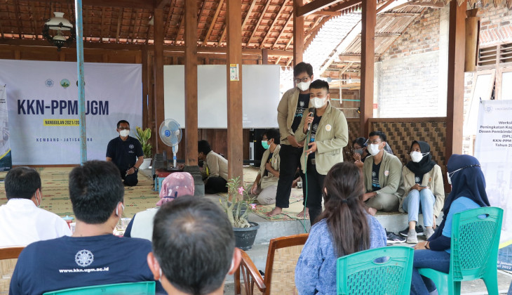 Puluhan Dosen Muda UGM Ikut Sekolah DPL KKN PPM