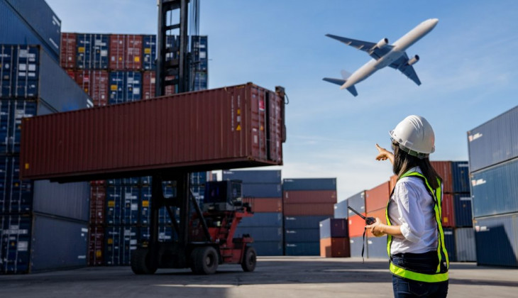 Manajemen Logistik Terpadu Strategi Efektif Turunkan Biaya Logistik