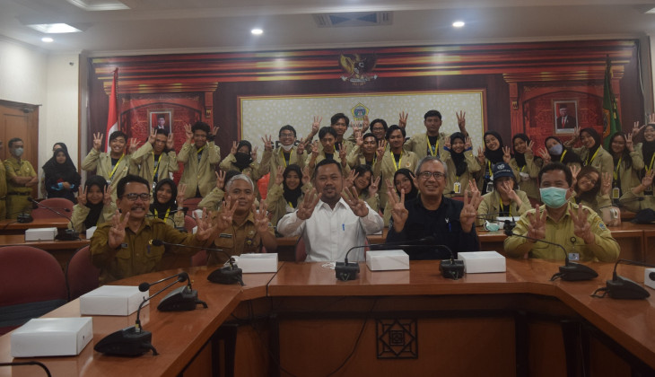 KKN-PPM UGM Akhiri Pengabdian di Pulau Bawean