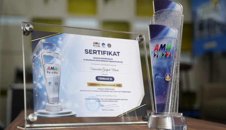 UGM Raih Predikat Terbaik Ketiga Kategori Media Sosial dalam Anugerah Media Humas Kemenkominfo