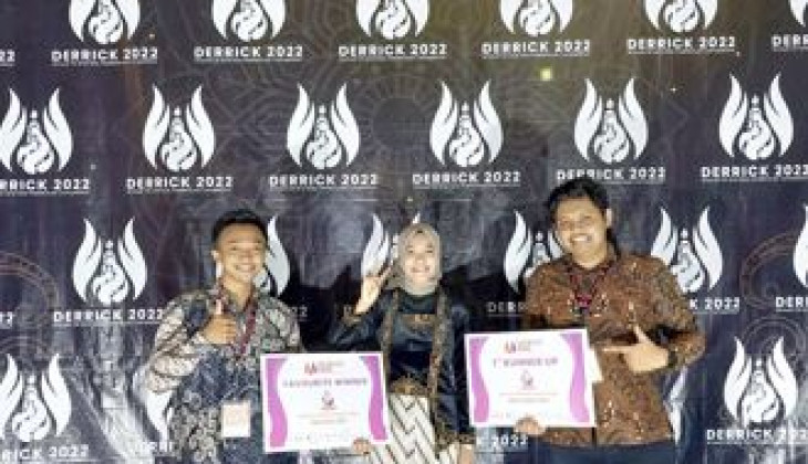 Tim Physicoo Raih First Runner Up dan Best Poster DERRICK Oil and Gas Competition 2022