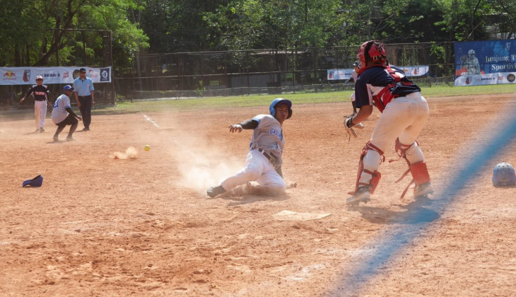    13 Tim Softball Mahasiswa Perebutkan Piala UGM CUP 2023   