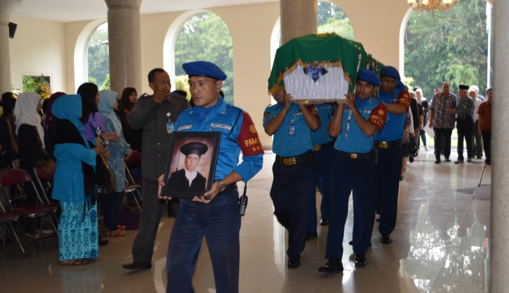 Guru Besar UGM Prof. Dr. Hari Poerwanto Meninggal Dunia