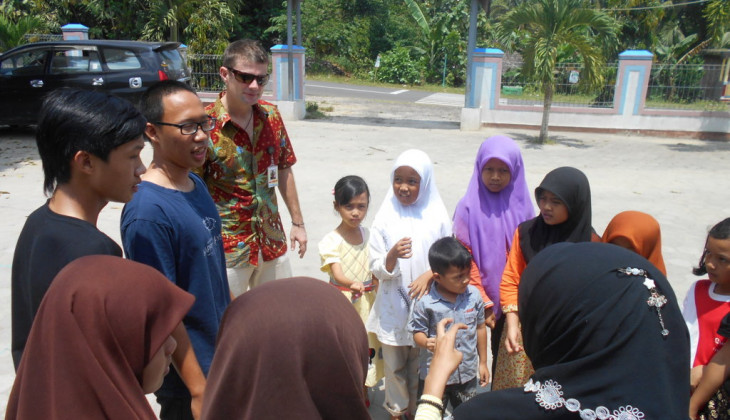 Dorong Anak Semangat Bersekolah Lewat Pengenalan Budaya Asing