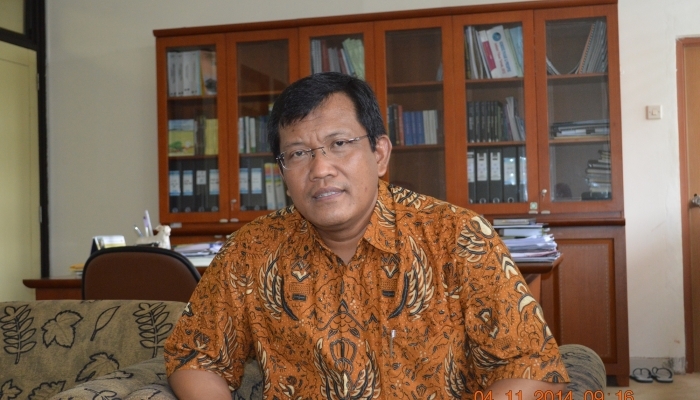 UGM Desak Pemerintah Benahi Anjloknya Harga Daging Ayam