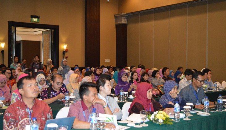 Faculty of Pharmacy UGM Hosts ICPAPS 2015