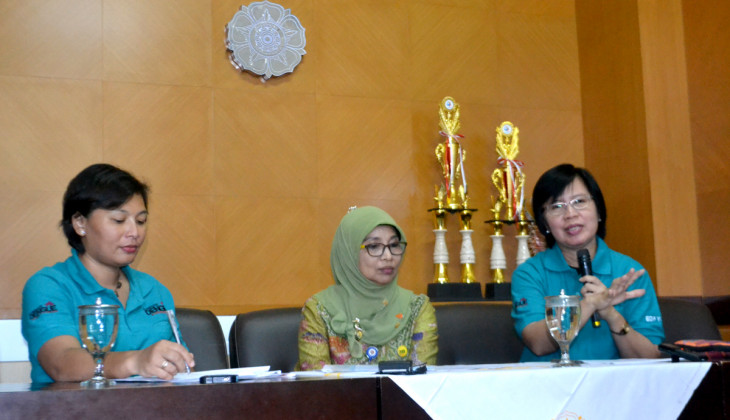 Adi Utarini dan Tim EDP UGM