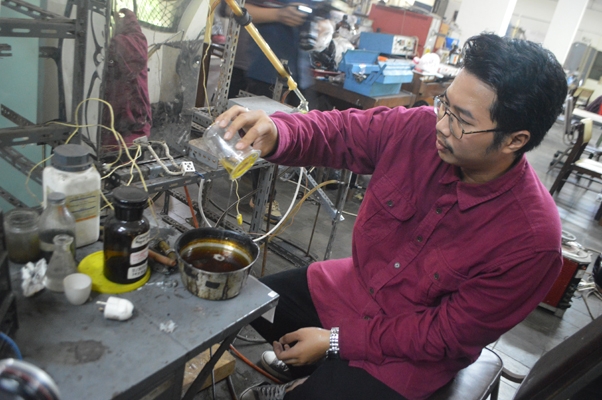 Kembangkan Biogasoline Minyak Jelantah, Mahasiswa UGM Borong 4 Penghargaan Internasional