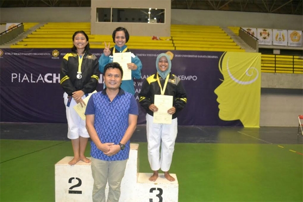 Kempo UGM Sabet 5 Medali Kejuaraan Kempo Wanita Nasional 