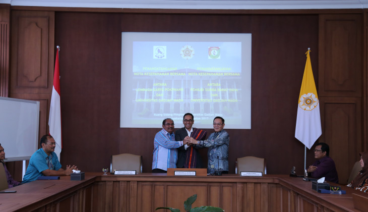 UGM- Lembaga Karya Pokphand-Pemkab Sumba Barat Daya Jalin Kerja Sama