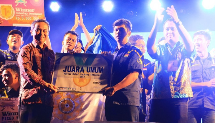 UGM Pertahankan Juara Umum Kontes Robot Terbang Indonesia