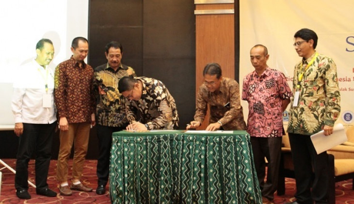 UGM dan Asosiasi Logistik Forwader Indonesia Kerjasama Bidang Logistik